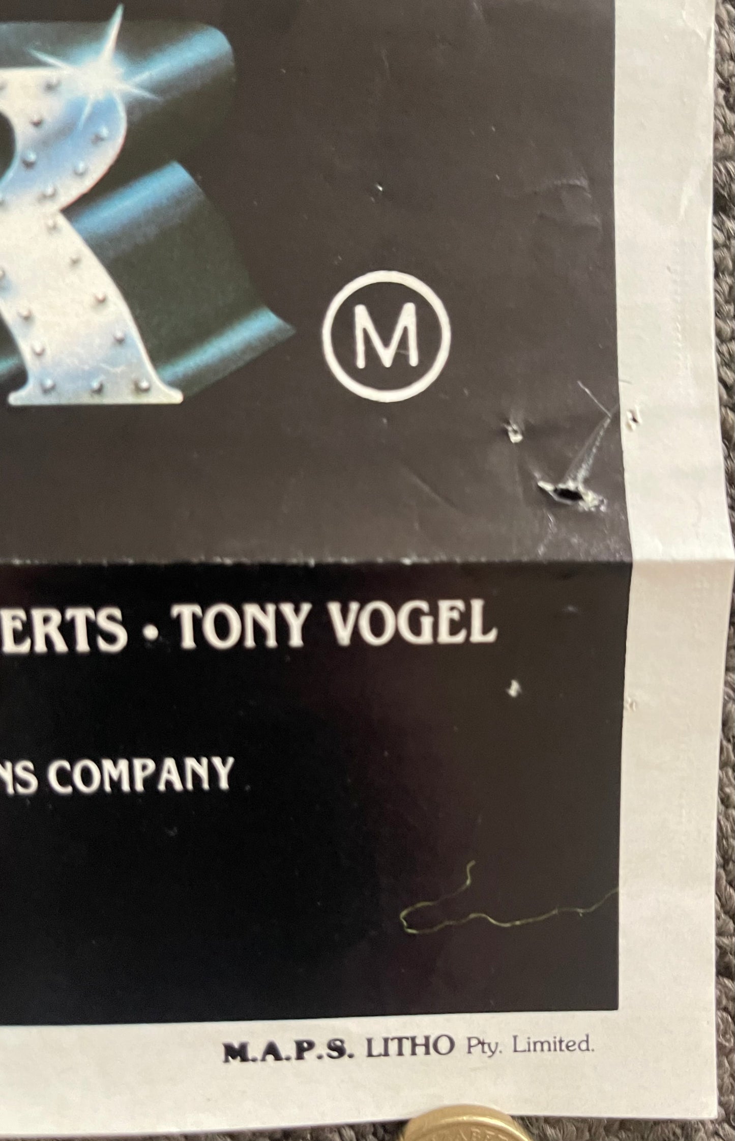 Hearts And Armour (1983) - Daybill